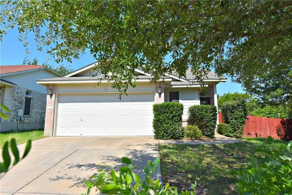 2813 Greenlee Drive, Leander