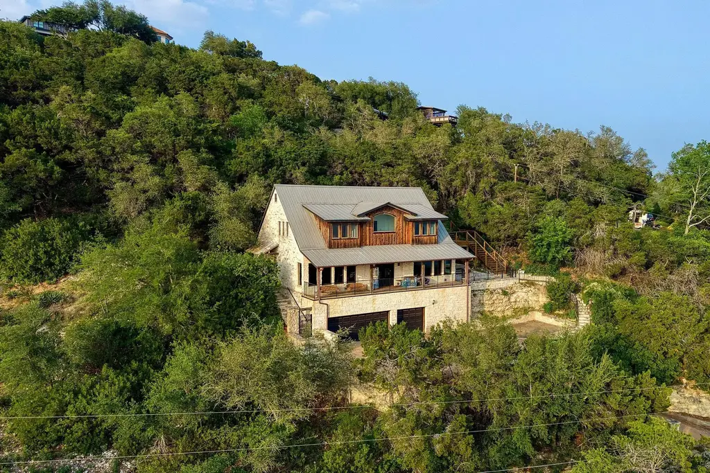 13906 Skyline Drive, Austin