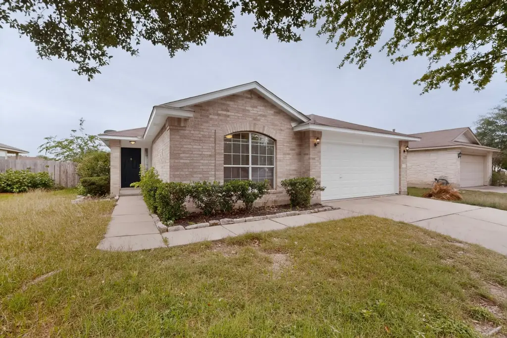 3105 Clinton Place, Round Rock