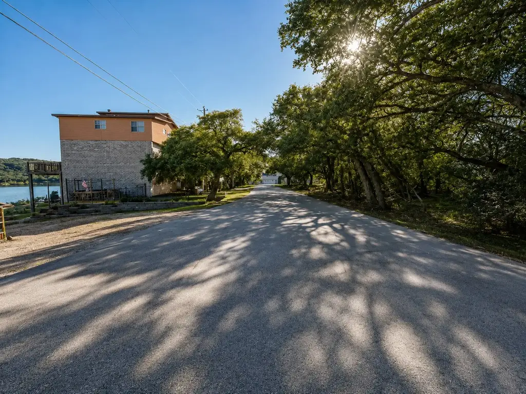 1204 Fawn Park, Lago Vista