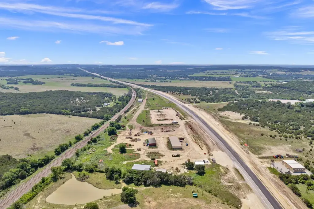 14620 N Highway 183, Lometa