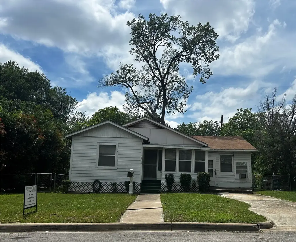 5702 Duval Street, Austin