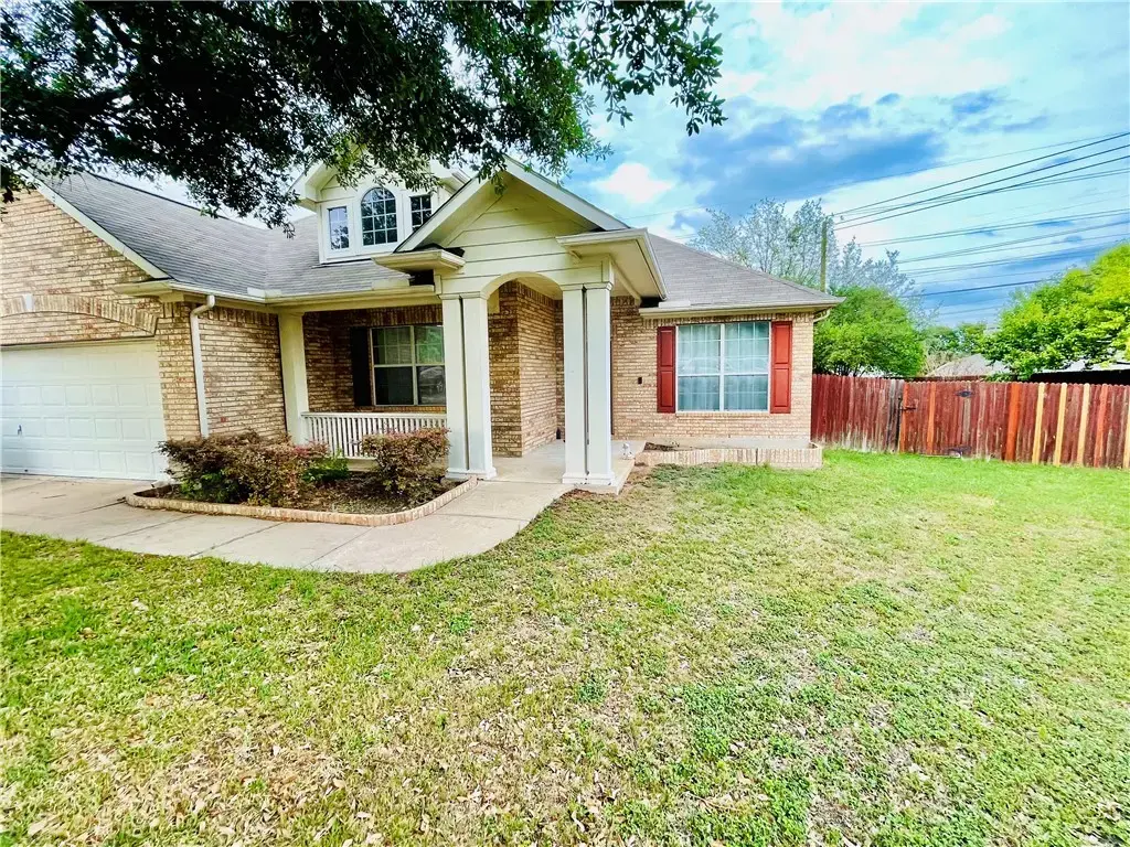 2200 Lou John Street, Austin