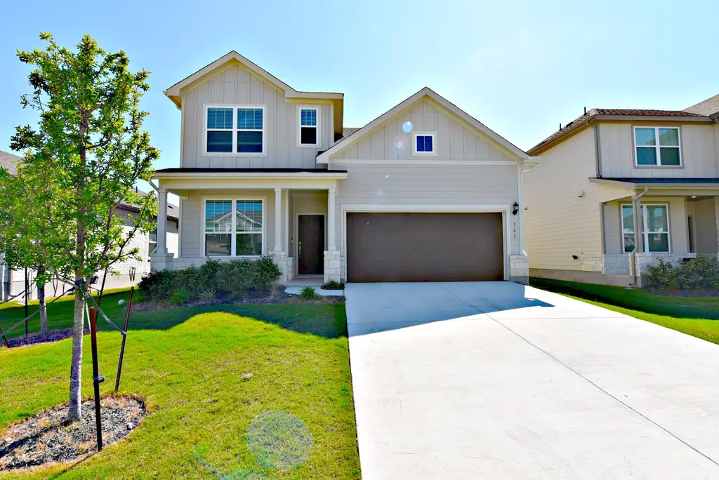 105 Clegg Wyatt Way, Georgetown