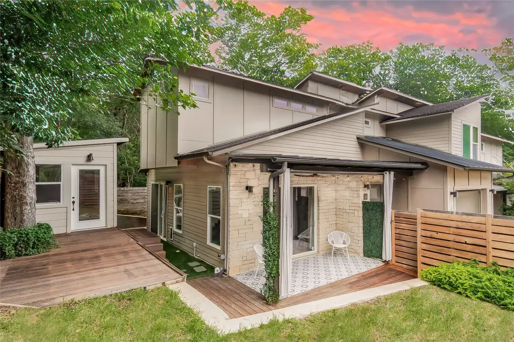 3913 Valley View Road A, Austin