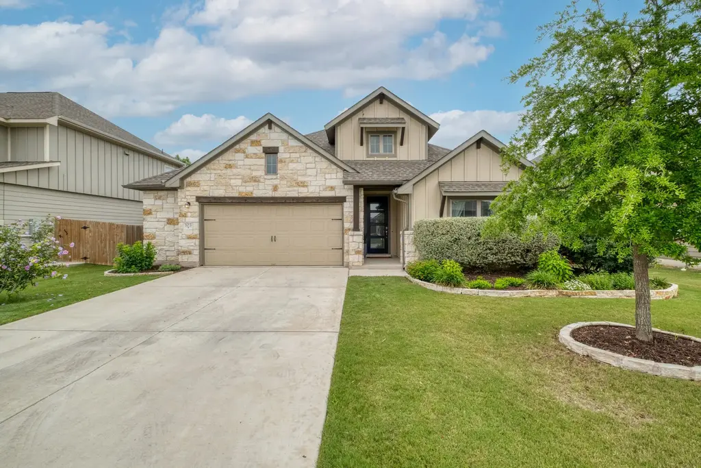 103 Brookside Street, Hutto