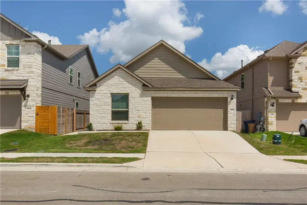 924 Falkland Trace, Pflugerville