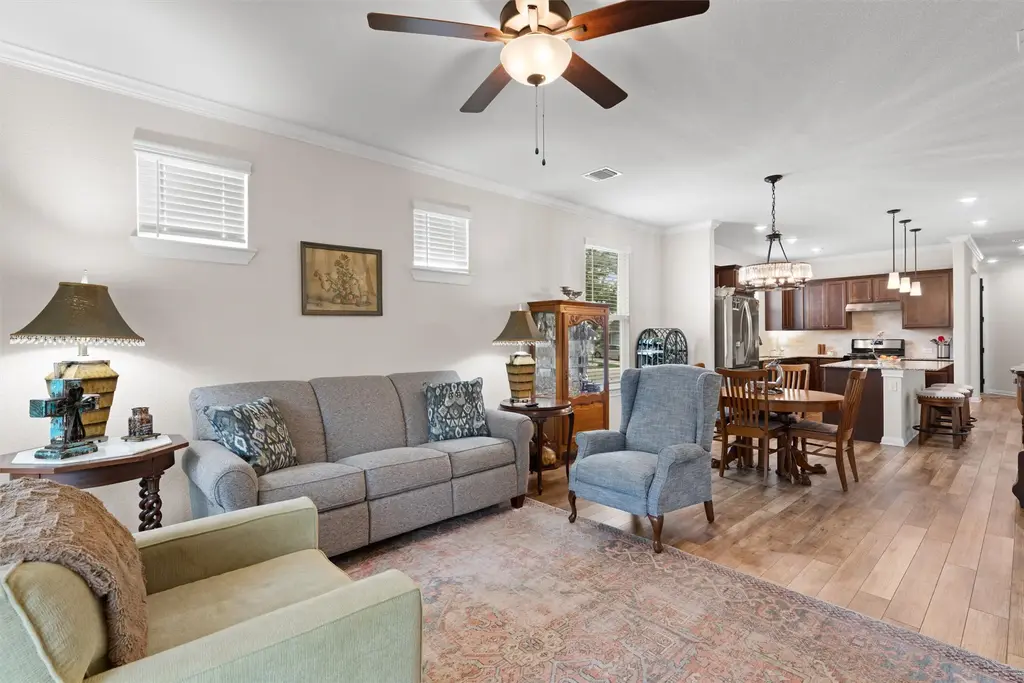121 Winterhorse Cove, Georgetown