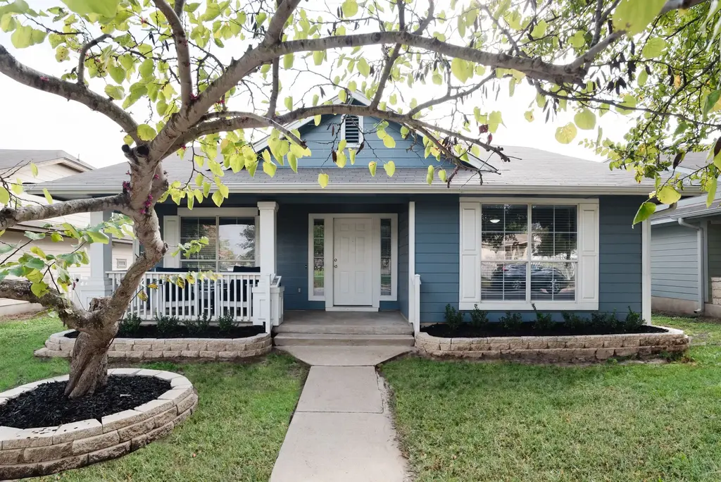 4977 Hartson Road, Kyle