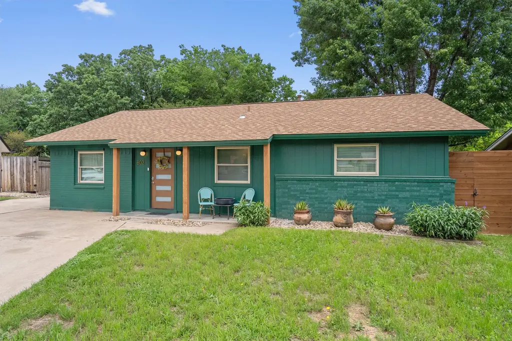 802 Leisure Run Cove, Austin