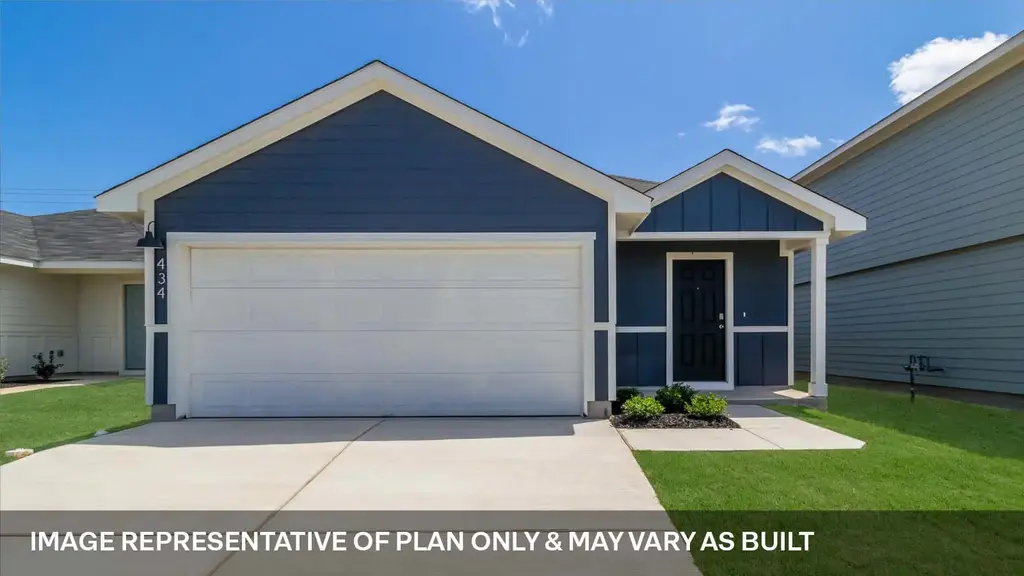 163 Lake Diversion Street, Buda