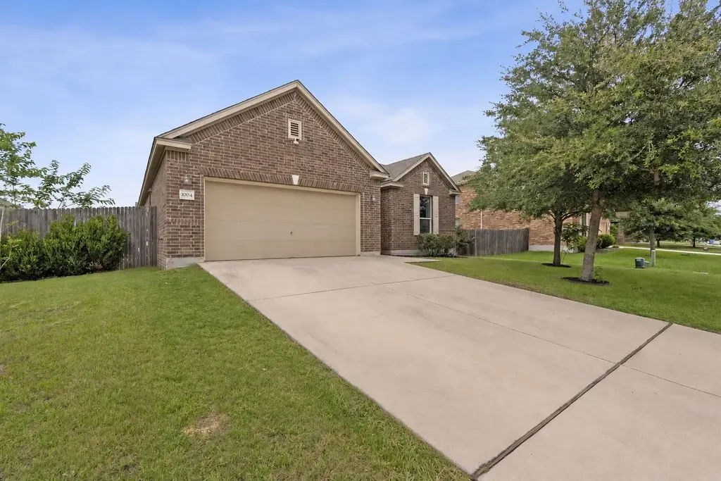 1004 Grand Teton Trail, Taylor
