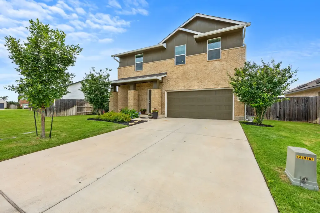 116 Badillo Way, Bastrop