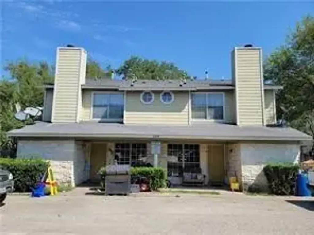 2209 Creekside Lane C, Georgetown