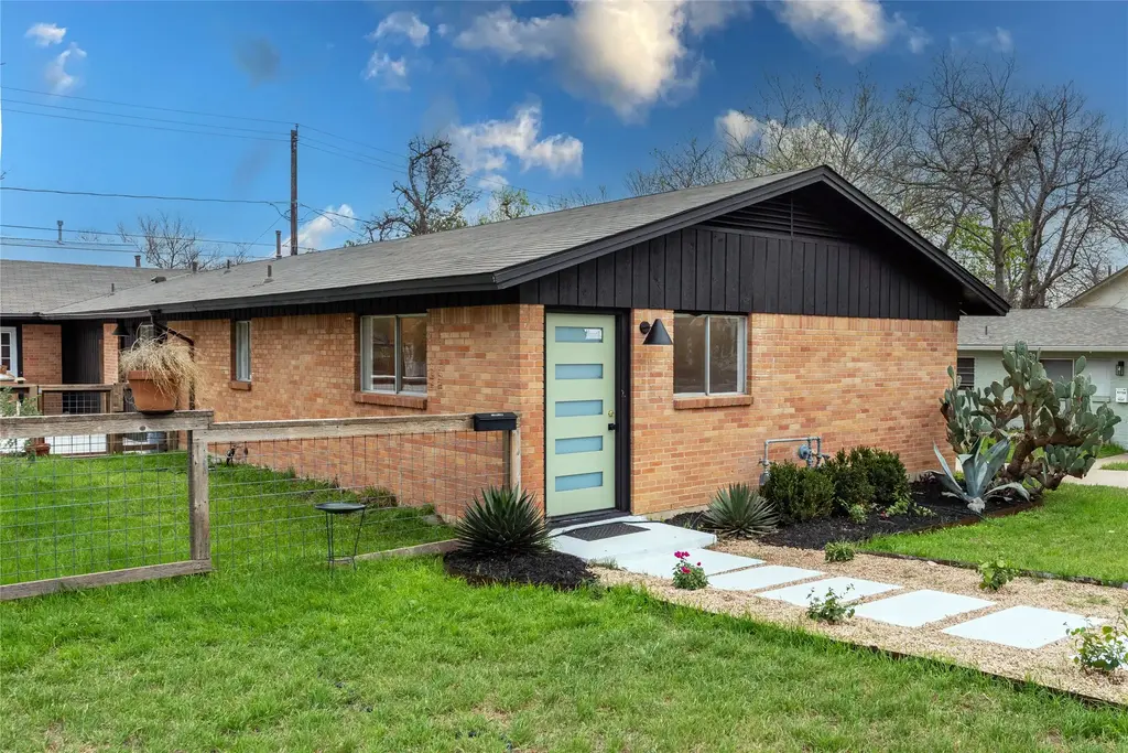 4717 Avenue H Avenue, Austin