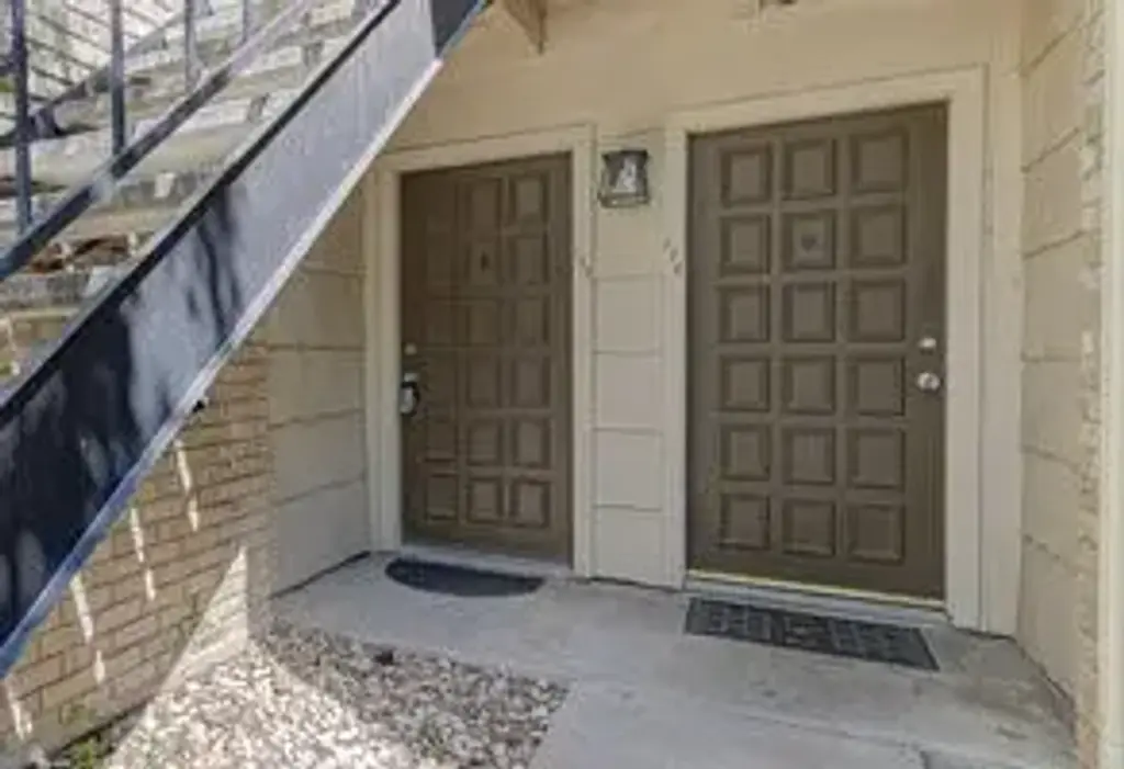 8210 Bent Tree Road 149, Austin