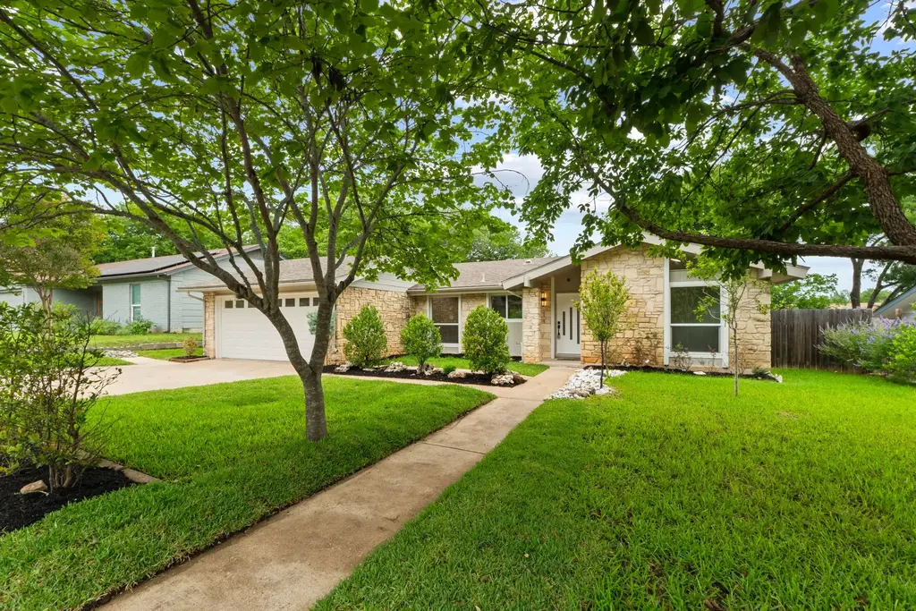 1608 Springer Lane, Austin