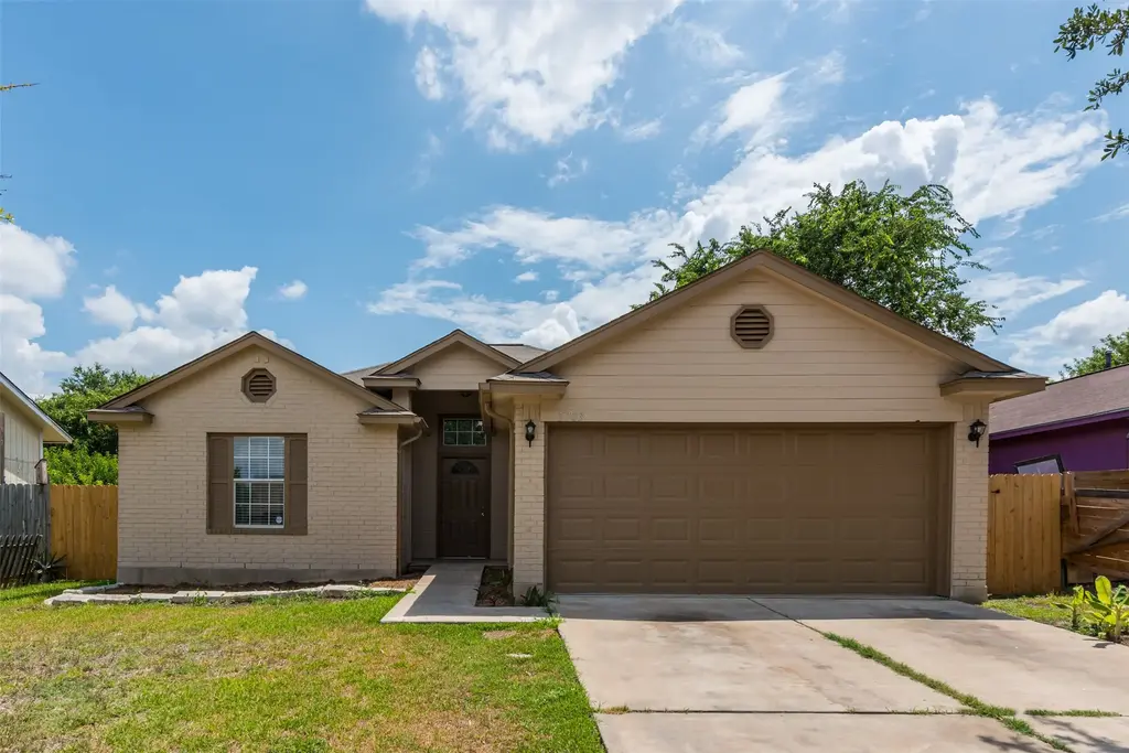 5703 Teri Road, Austin