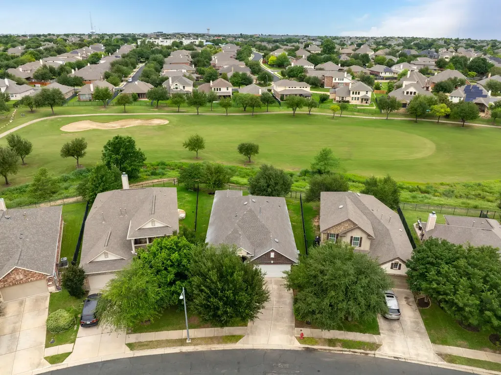 2018 Greenside Trail, Round Rock