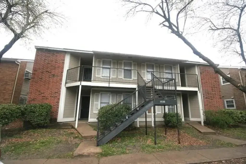 1906 West Loop D, Austin