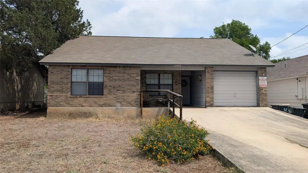 1102 Dartmouth Avenue, San Marcos