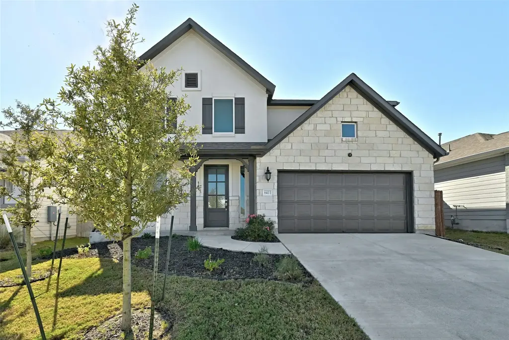 6411 Velvet Leaf Lane, Buda