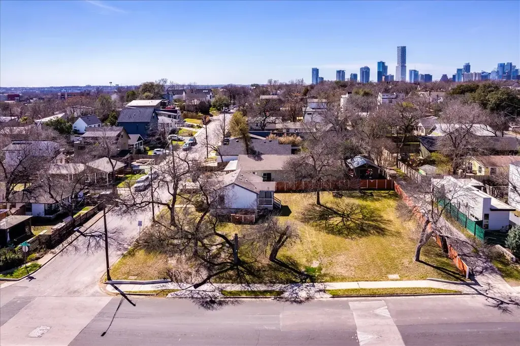 2512 E 9th Street, Austin