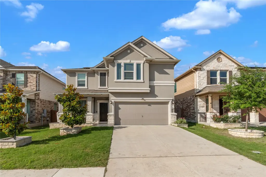 520 Ayinger Lane, Austin