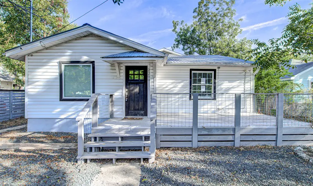 2200 E 14th Street, Austin