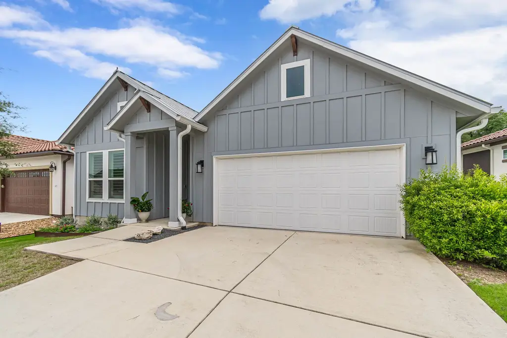 433 Skipping Cedar Street, San Marcos