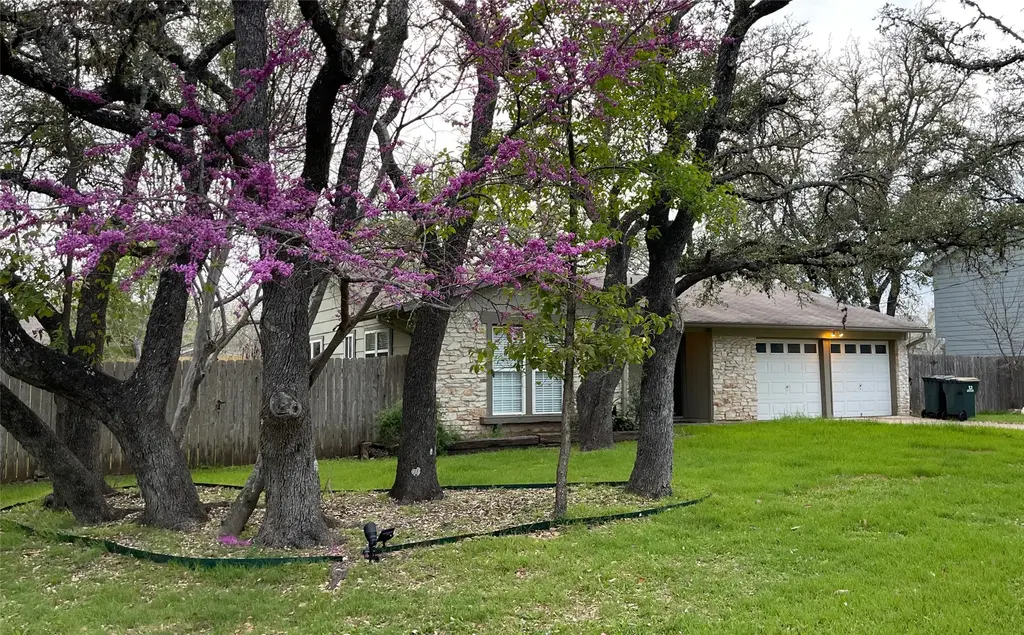 1902 Casa Grande Drive, Austin