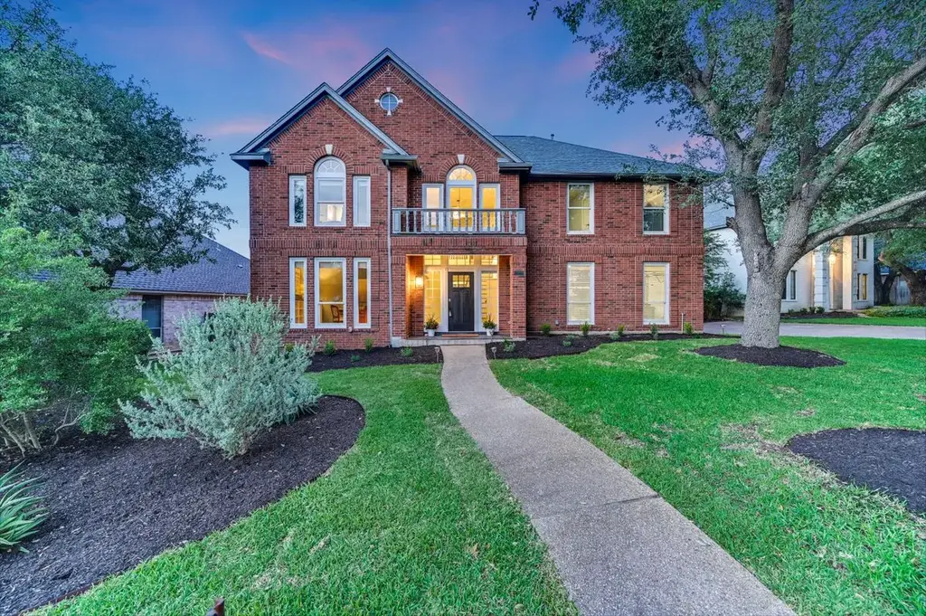 5217 China Garden Drive, Austin