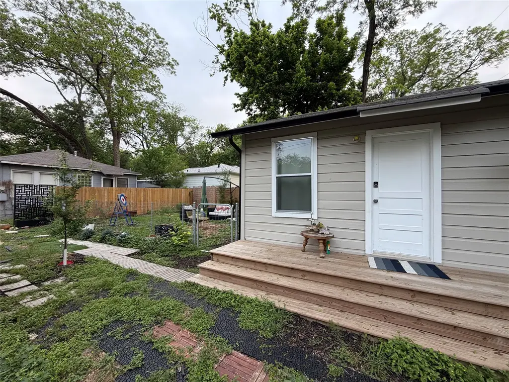 4525 Avenue D 2, Austin