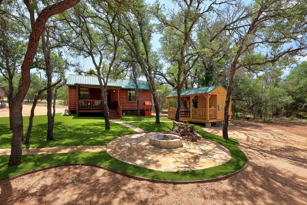 12200 Private Road 3641, Kempner