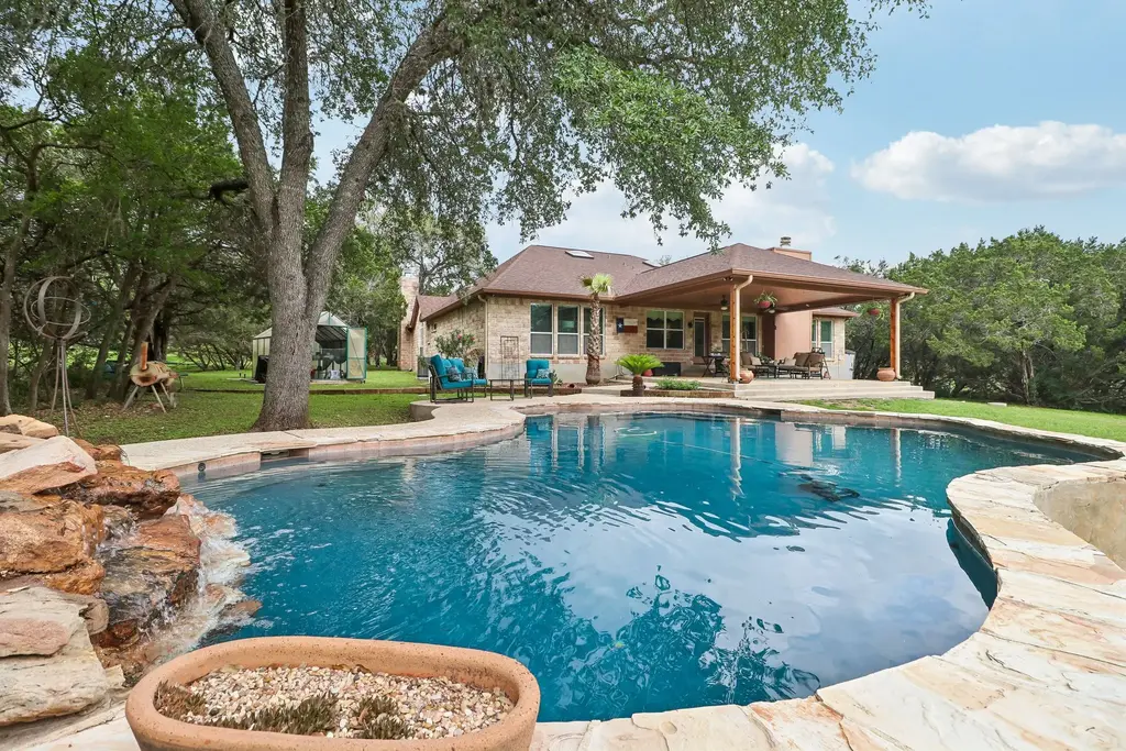 9212 Shady Meadow Drive, Boerne