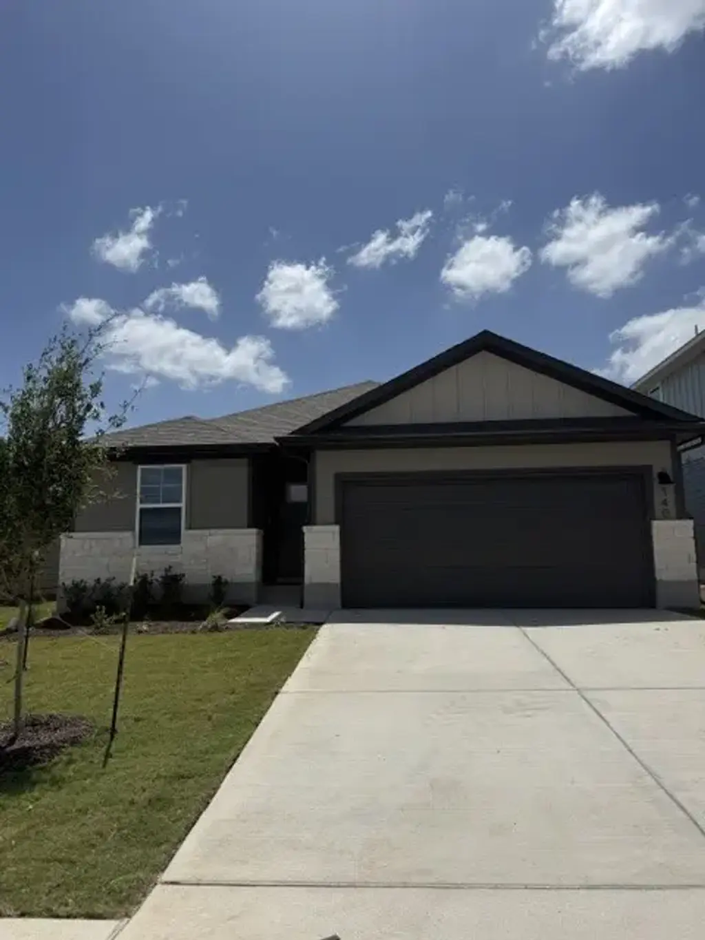 140 Woodbrook Drive, Georgetown