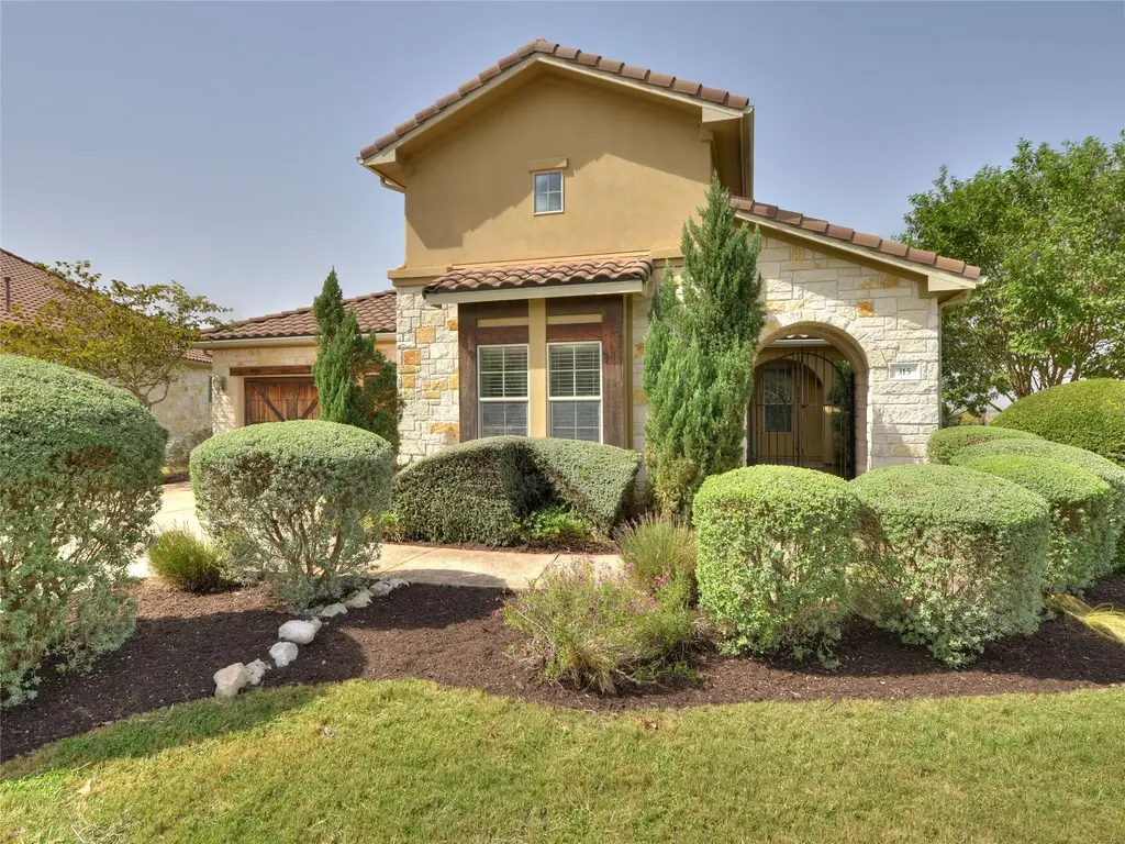315 Bonaire Court, Lakeway
