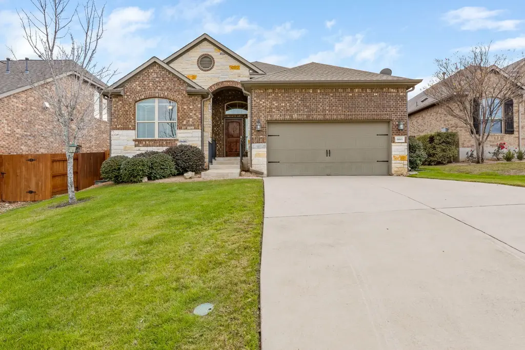 18601 Mckay Cove, Austin
