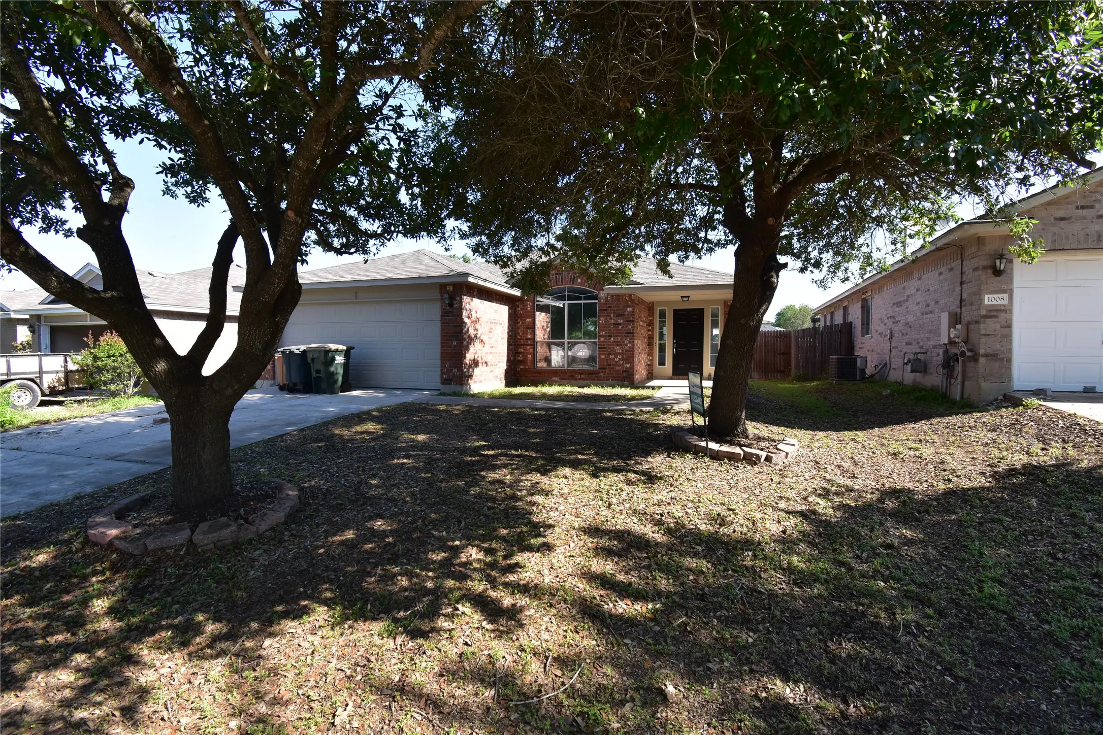 Photo of Listing #5818215