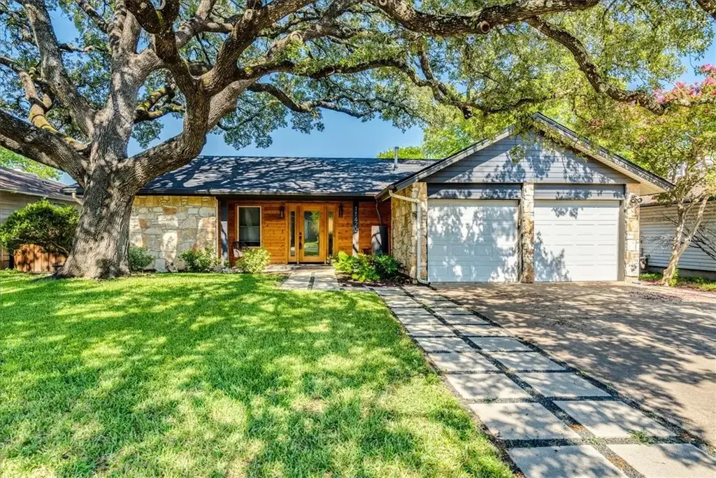 11422 Bristle Oak Trail, Austin