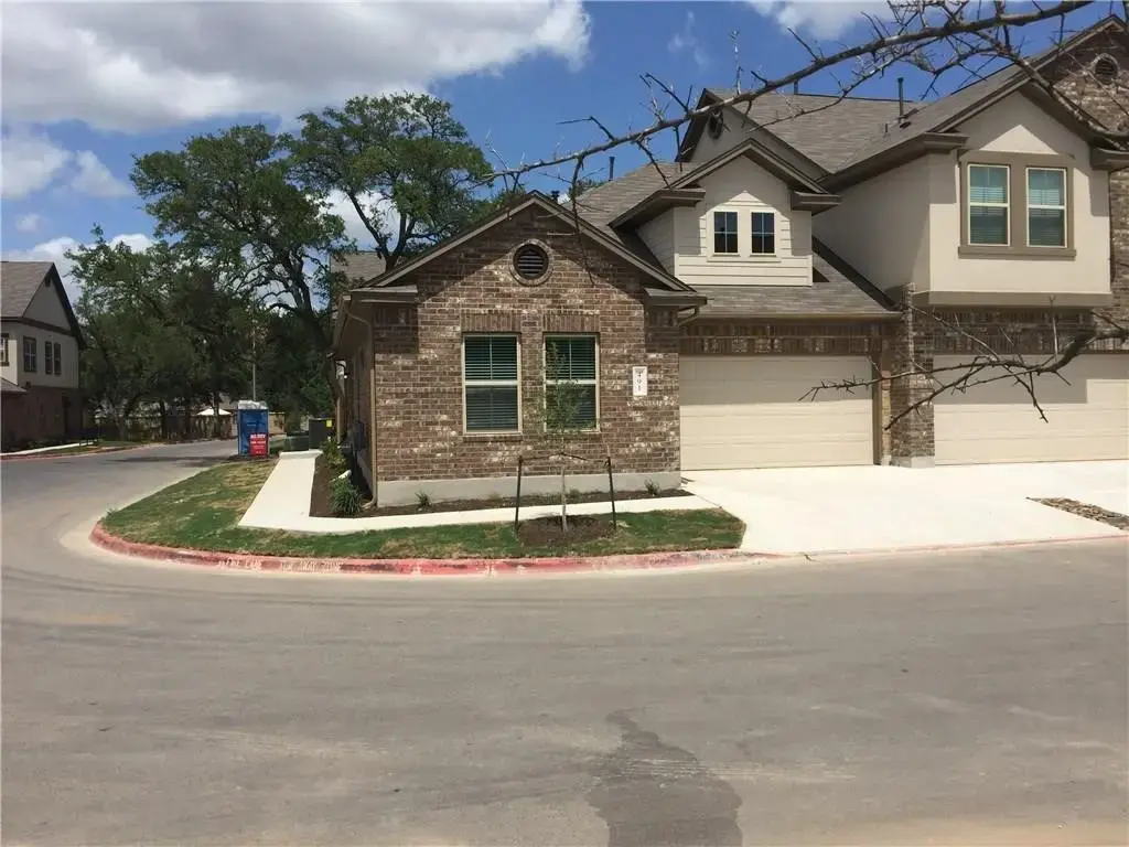 2304 S Lakeline Boulevard 491, Cedar Park