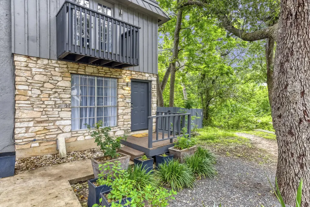 1912 Lightsey Road 6, Austin