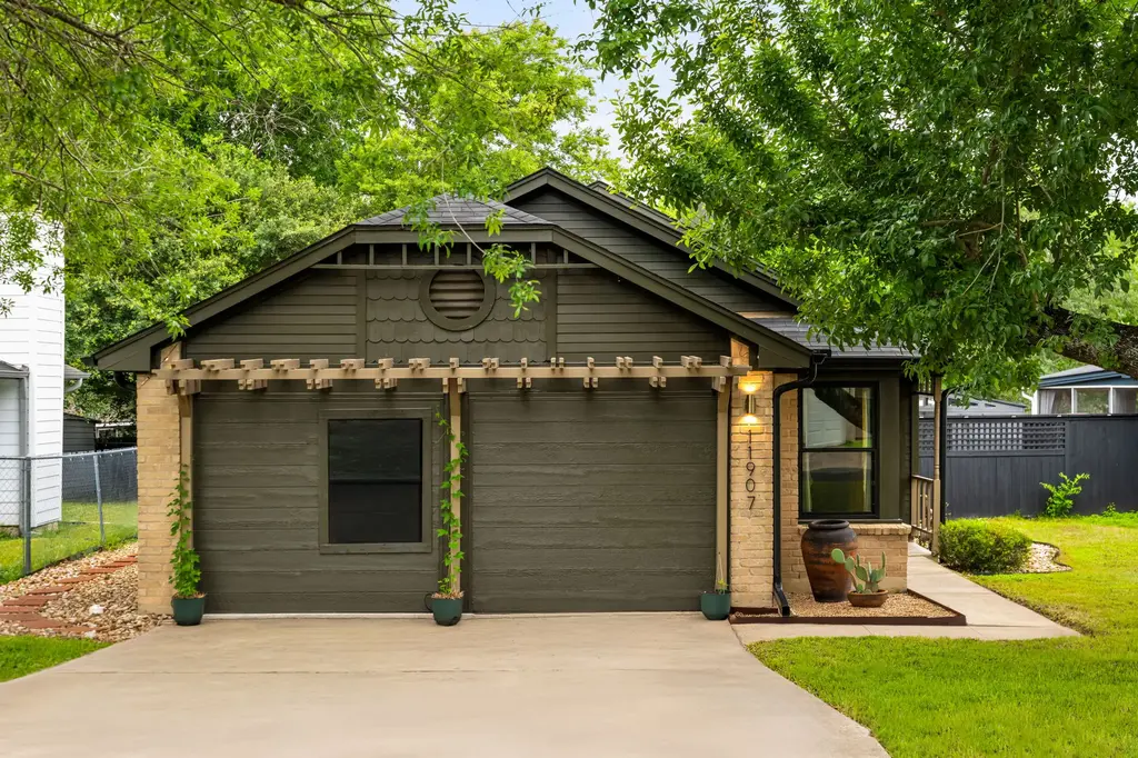11907 Tobler Trail, Austin