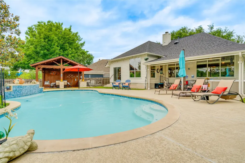 1209 Lacey Oak Loop, Round Rock