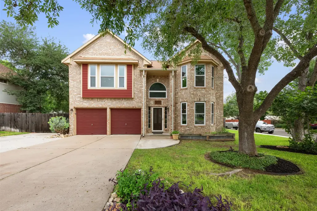 901 Forest Trail, Cedar Park