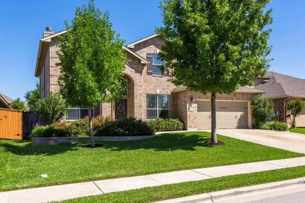 4534 Wandering Vine Trail, Round Rock