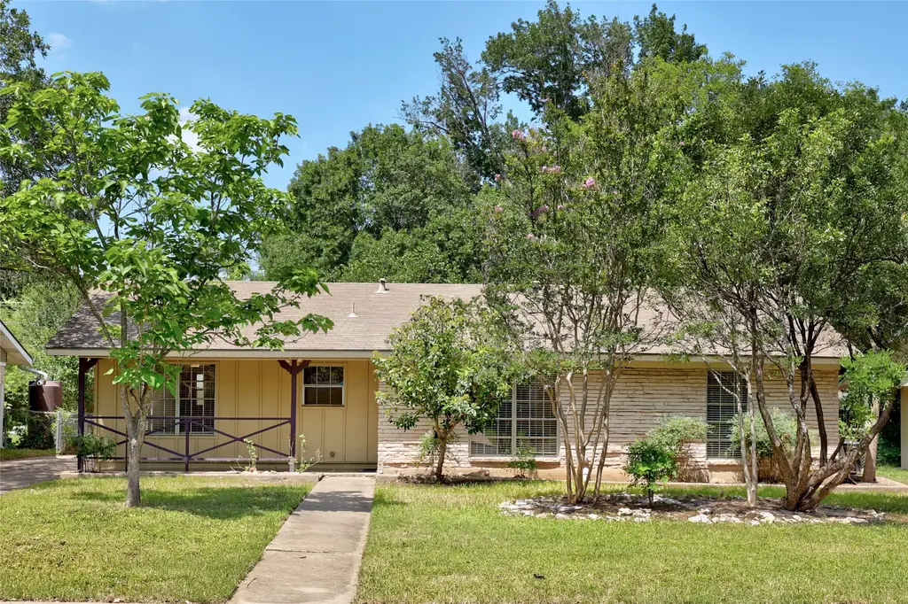 1614 Ashberry Drive, Austin