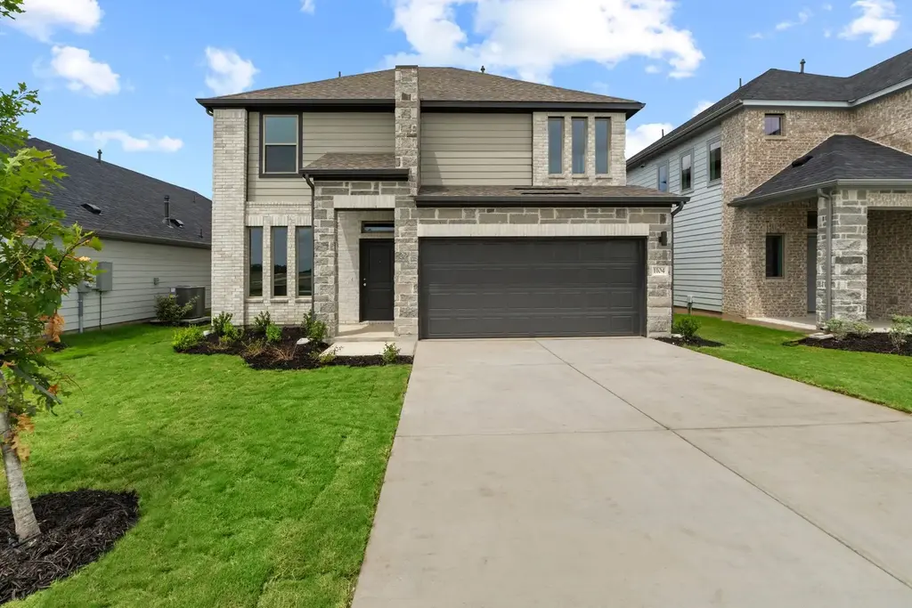 1104 Universal Drive, Hutto