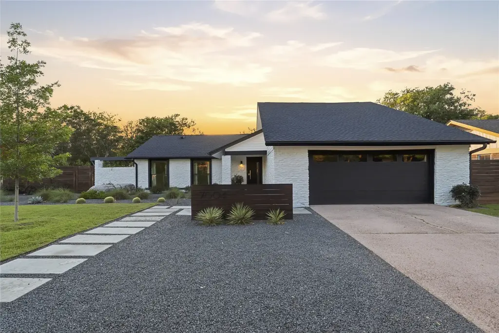 7004 Greenock Street, Austin
