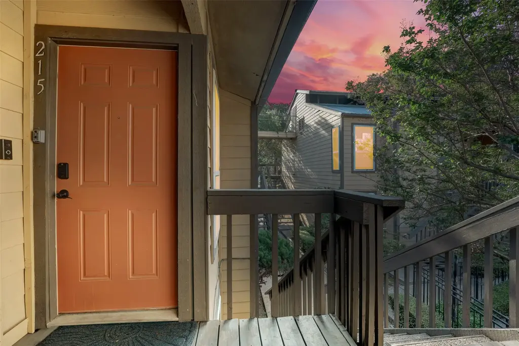 1000 W 26th Street 215, Austin
